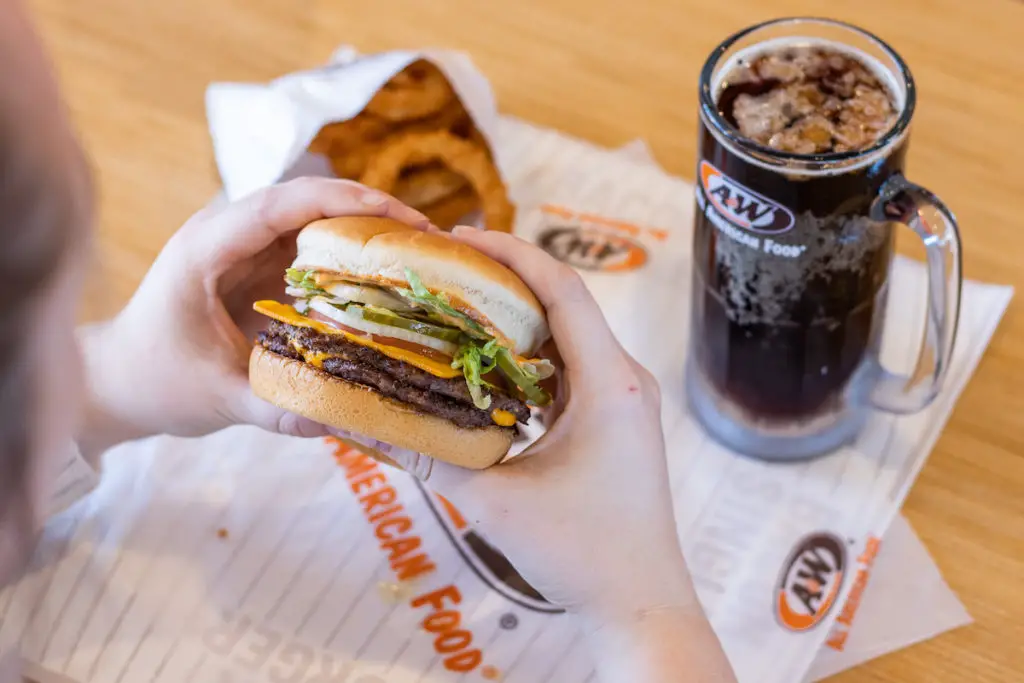 Pinnacle Hospitality Group to Open A&W in Belleville