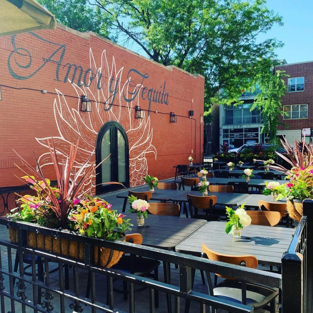 Amor Y Tequila to Debut on W. Roscoe Street