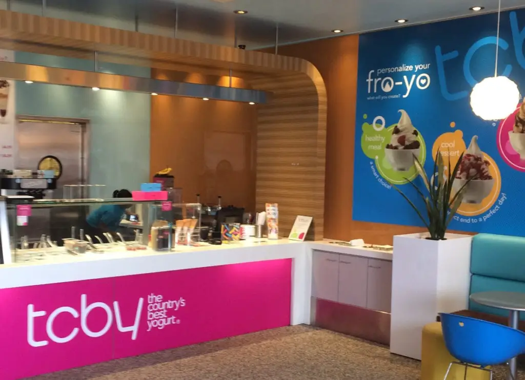 TCBY is Bringing Frozen Yogurt to Schaumburg Mall in Winter 2022