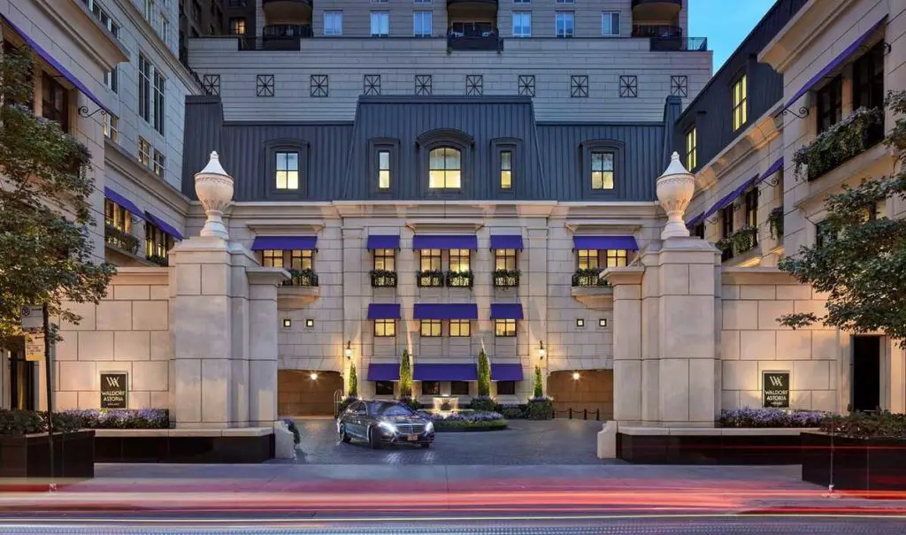 Waldorf Astoria Chicago Opening Three New Bars and Restaurants
