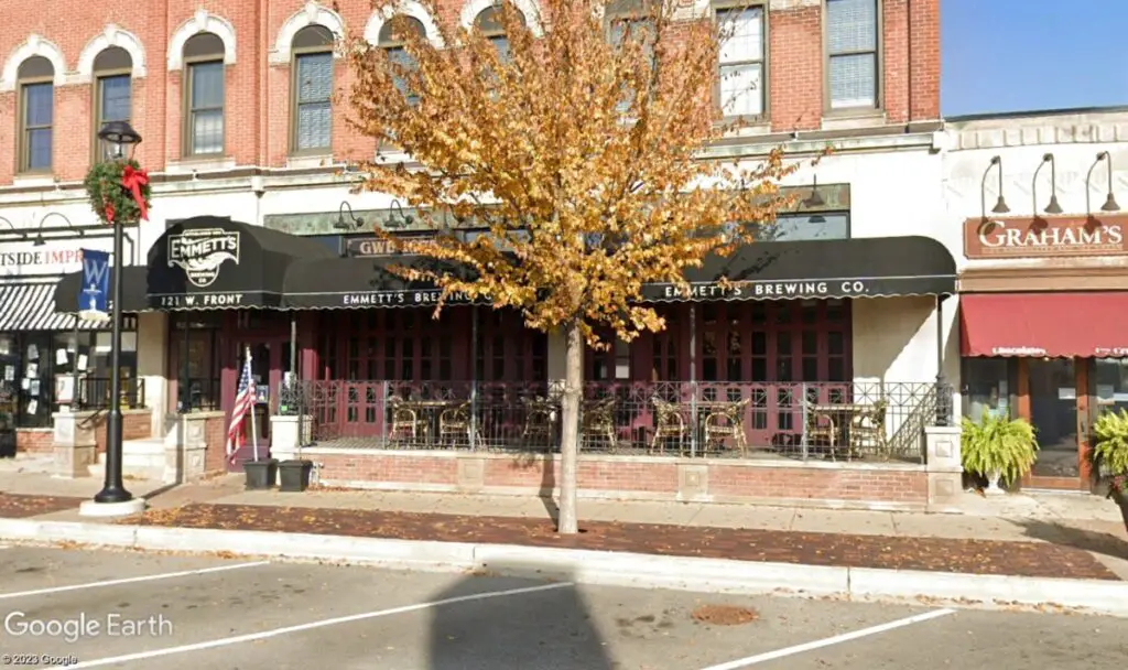 Maypole Replacing Emmett's Brewing Co. in Downtown Wheaton