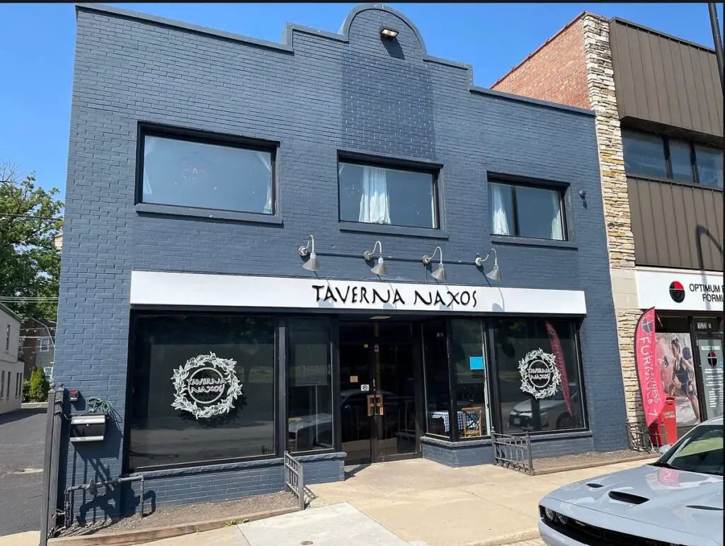 Managing partner, Cameel Halim, told What Now Chicago that Taverna Naxos will focus on offering “authentic” Greek cuisine to customers when it opens.