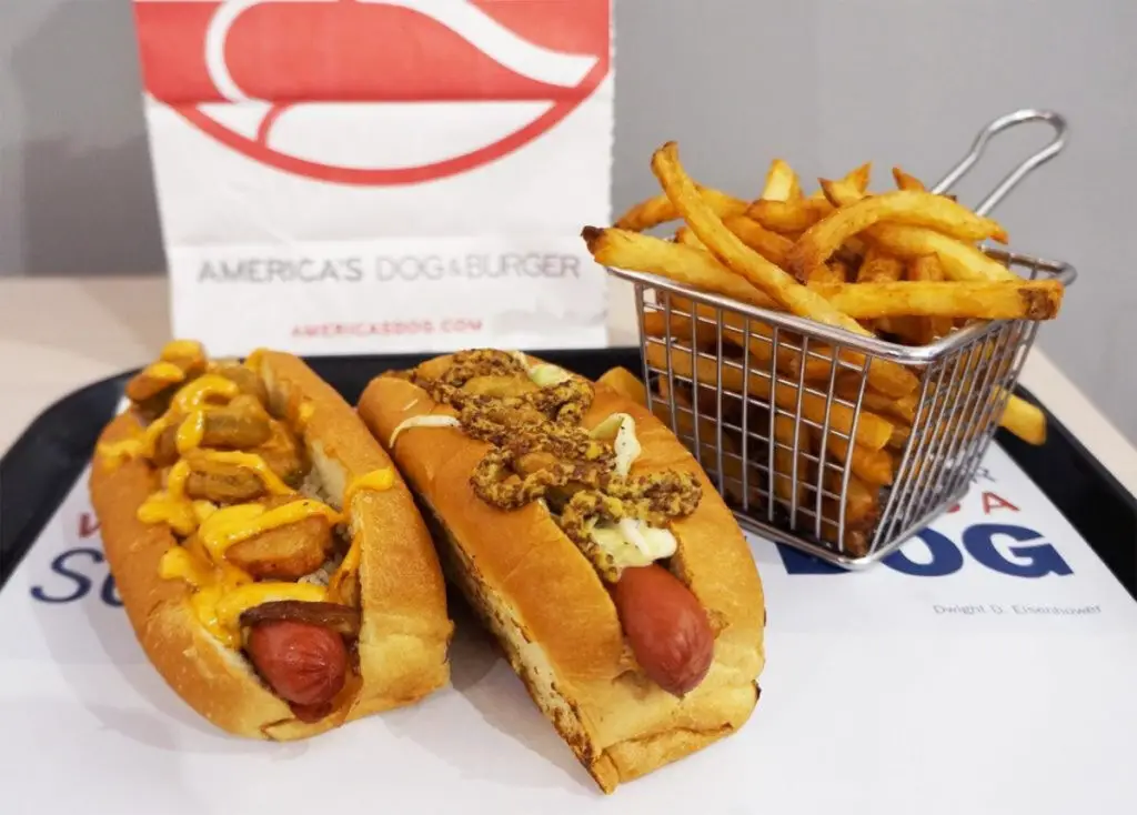 America’s Dog & Burger Has Landed At Midway Airport