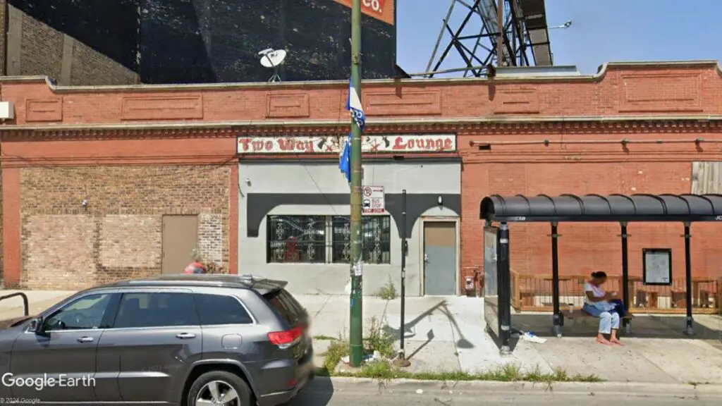 The Former Two Way Lounge Will Soon Be Deadbolt in Logan Square